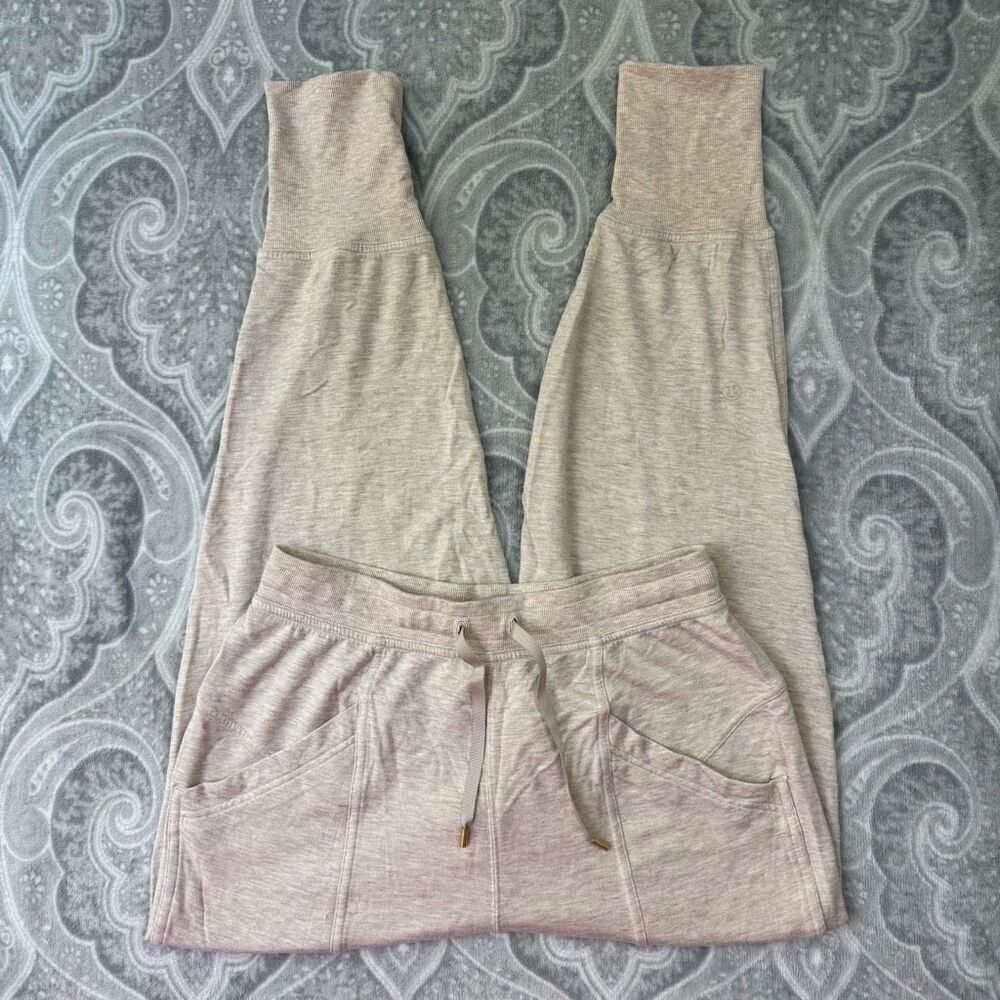 Womens Lululemon Still Chill Jogger